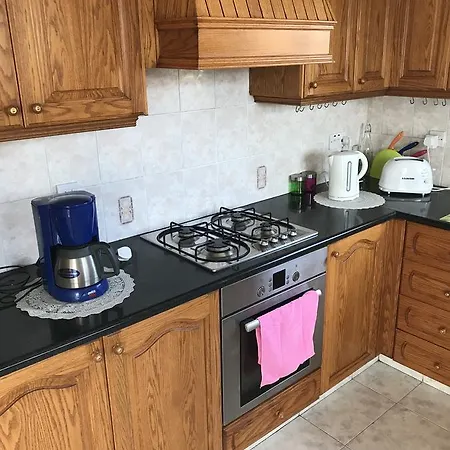 Apartment Central 3 Bedroom Larnaca